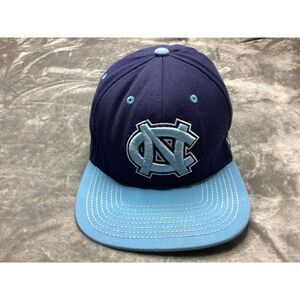 UNC Tar Heels Mens Blue Snapback Hat - Adjustable‎  Embroidered Brim